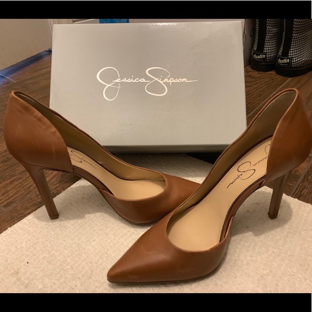 Jessica Simpson high heels